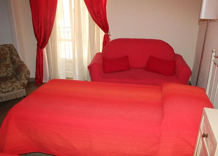 Porta Santa Maria Hotel 3*